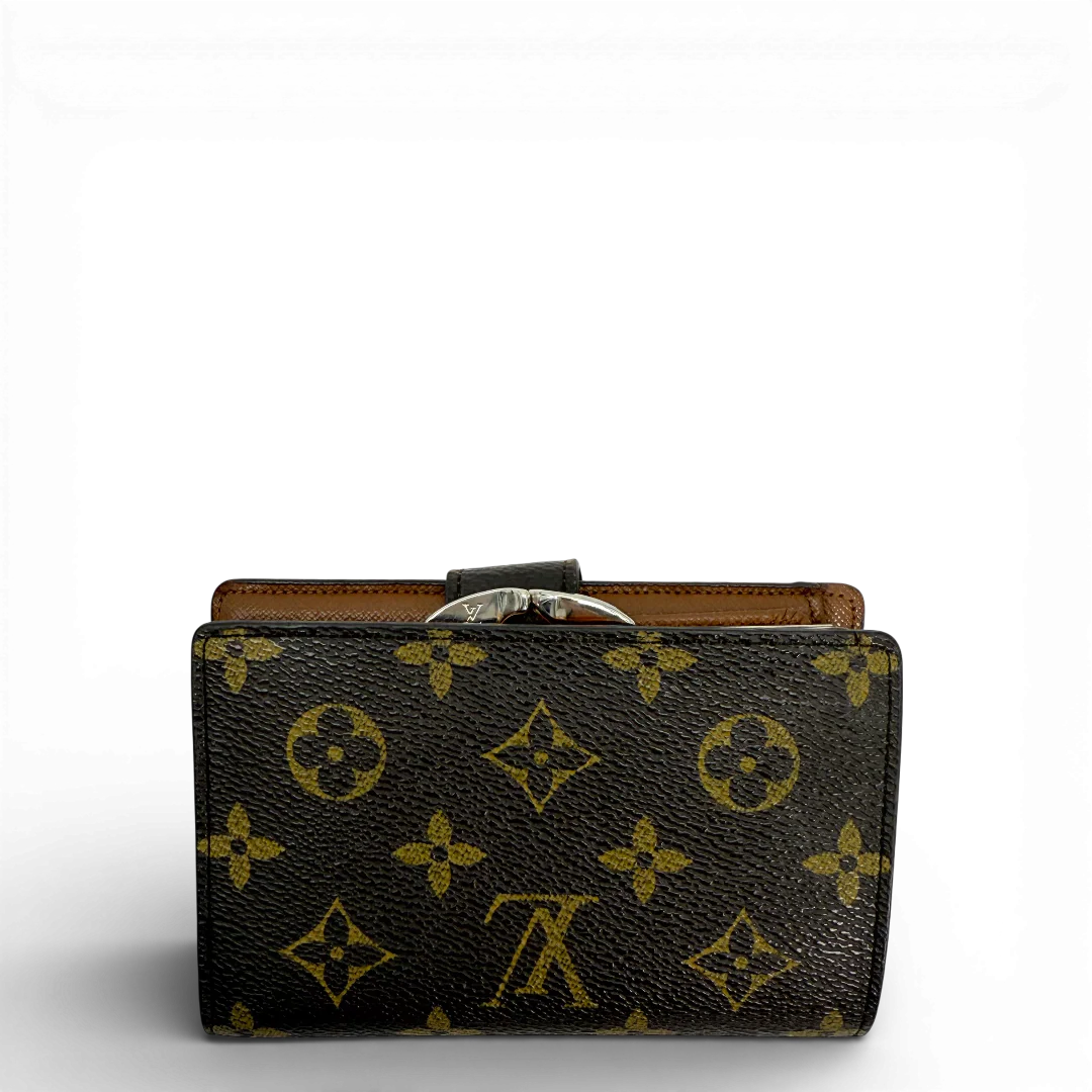 https://cdn.shopify.com/s/files/1/0564/9376/8855/files/Louis_Vuitton_Geldbeutel_Porte_Monnaie_Viennois_monogram_braun_vintage_LV_0893.webp?v=1770947058