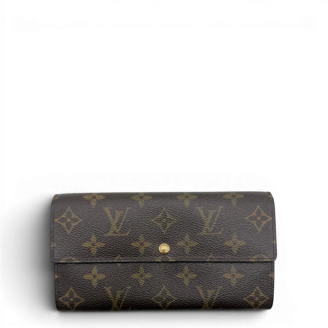 https://cdn.shopify.com/s/files/1/0564/9376/8855/files/Louis_Vuitton_Geldbeutel_Portefeuille_Sarah_monogram_braun_vintage_LV8229.webp?v=1781083757