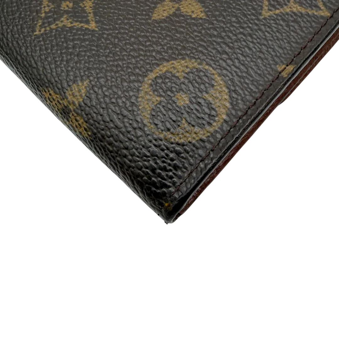 https://cdn.shopify.com/s/files/1/0564/9376/8855/files/Louis_Vuitton_Geldbeutel_Portefeuille_Sarah_monogram_braun_vintage_LV8237.webp?v=1781083757