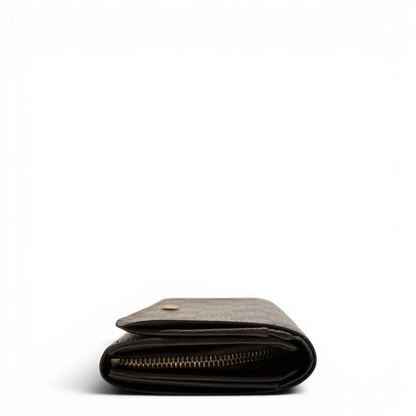 https://cdn.shopify.com/s/files/1/0564/9376/8855/files/Louis_Vuitton_Geldbeutel_Portefeuille_Tresor_Damier_Ebene_braun_vintage_LV8194.webp?v=1781083659