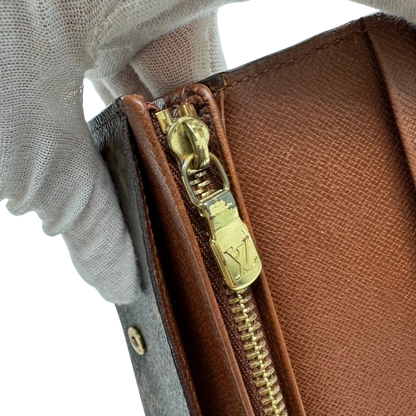 https://cdn.shopify.com/s/files/1/0564/9376/8855/files/Louis_Vuitton_Geldbeutel_Portefeuille_Tresor_monogram_braun_9.webp?v=1783512659