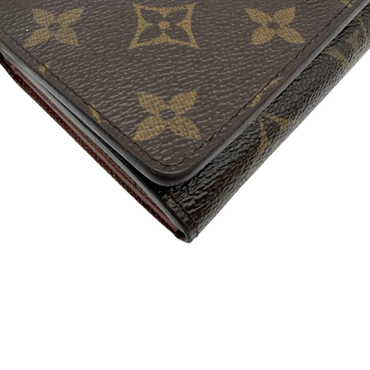 https://cdn.shopify.com/s/files/1/0564/9376/8855/files/Louis_Vuitton_Geldbeutel_Portefeuille_Tresor_monogram_braun_vintage_LV8214.webp?v=1781083289