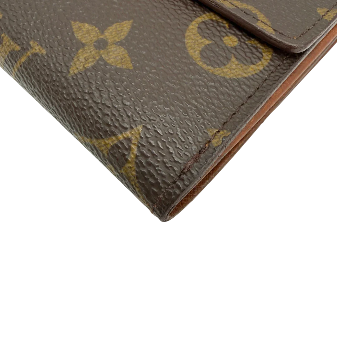 https://cdn.shopify.com/s/files/1/0564/9376/8855/files/Louis_Vuitton_Geldbeutel_Portefeuille_Tresor_monogram_braun_vintage_LV8598.webp?v=1781083965