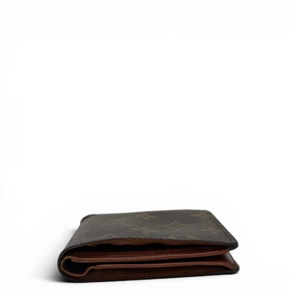 https://cdn.shopify.com/s/files/1/0564/9376/8855/files/Louis_Vuitton_Geldbeutel_Portefeuille_monogram_braun_vintage_LV7755.webp?v=1780487841
