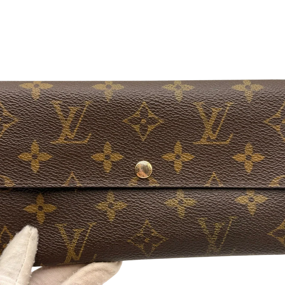 https://cdn.shopify.com/s/files/1/0564/9376/8855/files/Louis_Vuitton_Geldbeutel_Sarah_monogram_braun_11_ea5e3443-de6c-4a08-9fef-44d1bdb7d203.webp?v=1784270404