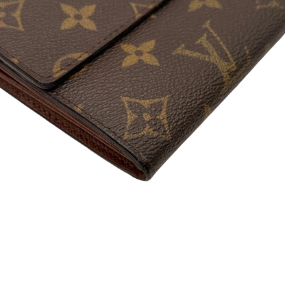 https://cdn.shopify.com/s/files/1/0564/9376/8855/files/Louis_Vuitton_Geldbeutel_Sarah_monogram_braun_6_ed39f6b3-58c3-4d94-aaab-a0fab552a4d0.webp?v=1784270404