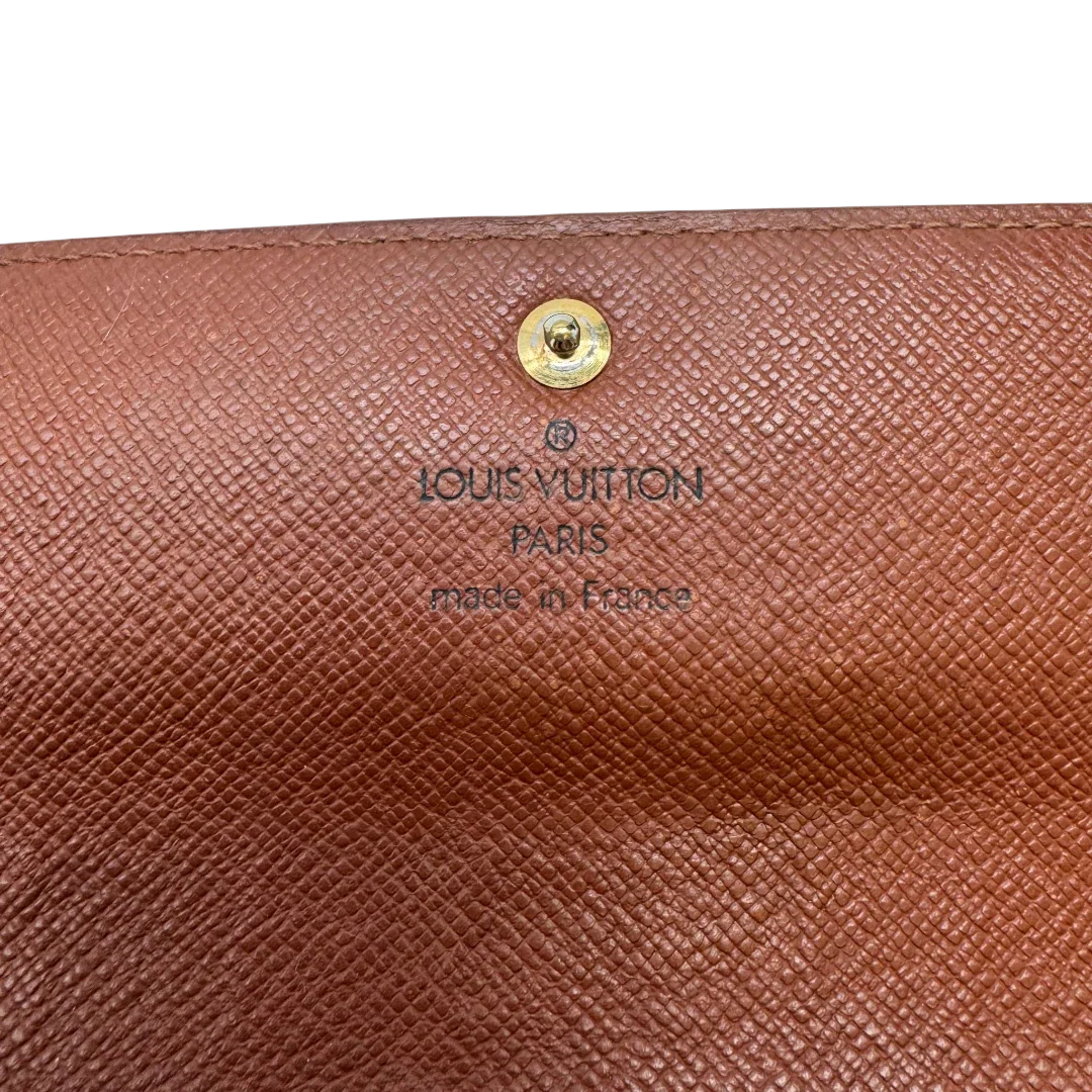 https://cdn.shopify.com/s/files/1/0564/9376/8855/files/Louis_Vuitton_Geldbeutel_Sarah_monogram_braun_9_00c91a4f-eb92-4319-80f1-7fd76471ffff.webp?v=1784243083