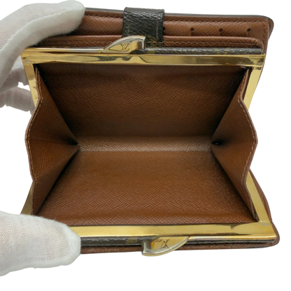 https://cdn.shopify.com/s/files/1/0564/9376/8855/files/Louis_Vuitton_Geldbeutel_Viennois_monogram_braun_11_ce0651c1-2f42-4a5f-b48f-292dd84c6bc1.webp?v=1782983794