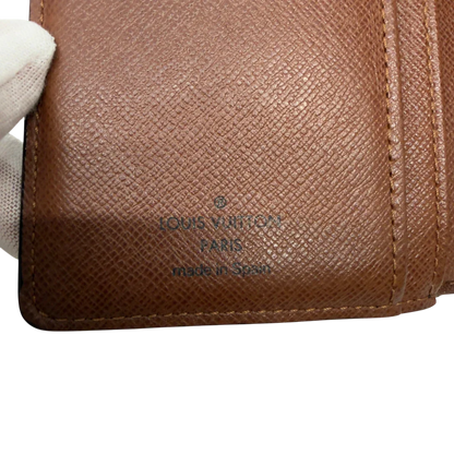 https://cdn.shopify.com/s/files/1/0564/9376/8855/files/Louis_Vuitton_Geldbeutel_Viennois_monogram_braun_14.webp?v=1782983625