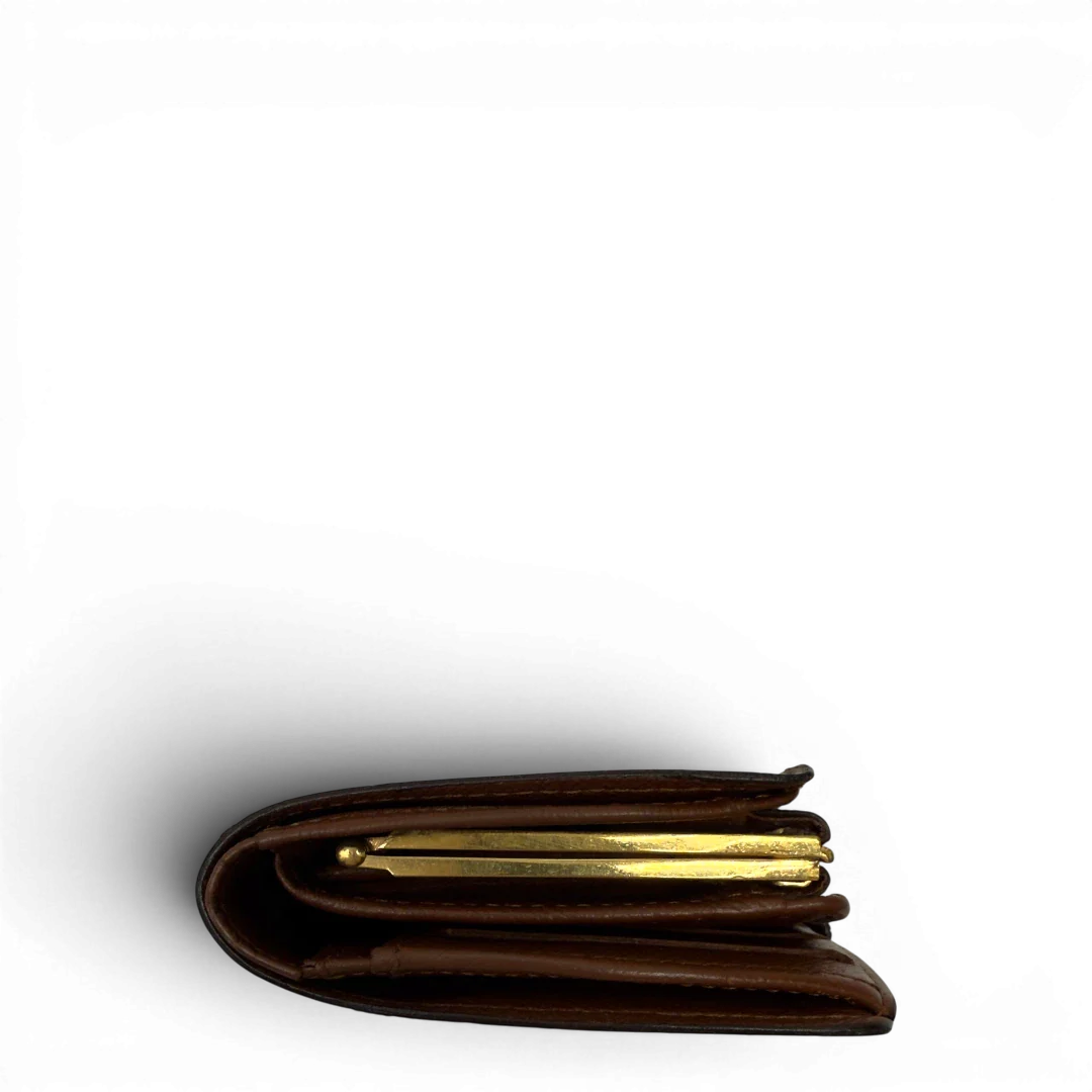 https://cdn.shopify.com/s/files/1/0564/9376/8855/files/Louis_Vuitton_Geldbeutel_Viennois_monogram_braun_4_a803cfbf-a039-4ad5-a71b-cc21bf415da4.webp?v=1782983793