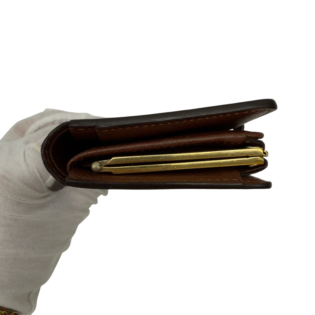 https://cdn.shopify.com/s/files/1/0564/9376/8855/files/Louis_Vuitton_Geldbeutel_Viennois_monogram_braun_5.webp?v=1782983624