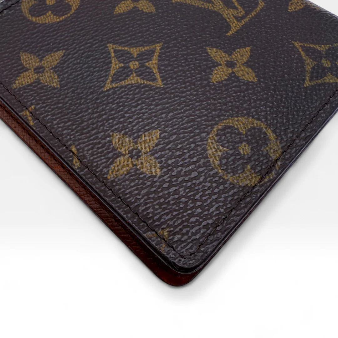 https://cdn.shopify.com/s/files/1/0564/9376/8855/files/Louis_Vuitton_Geldbeutel_monogram_braun_vintage_LV_wallet2495.webp?v=1762426364