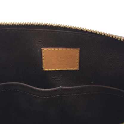 https://cdn.shopify.com/s/files/1/0564/9376/8855/files/Louis_Vuitton_Handtasche_Alma_PM_Vernis_monogram_dunkelrot_21.webp?v=1783516869