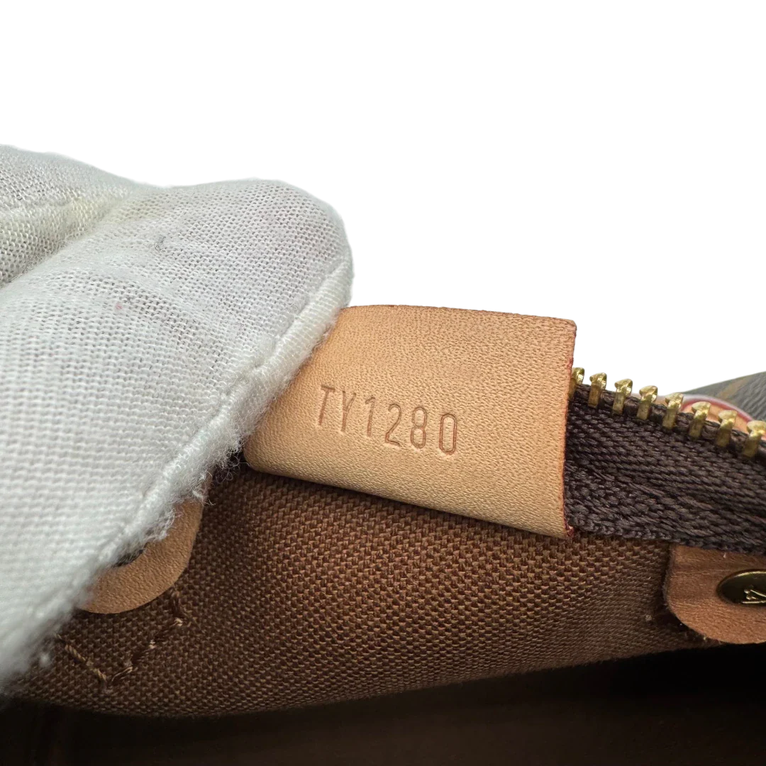https://cdn.shopify.com/s/files/1/0564/9376/8855/files/Louis_Vuitton_Handtasche_Nano_Speedy_monogram_braun_19.webp?v=1783517307