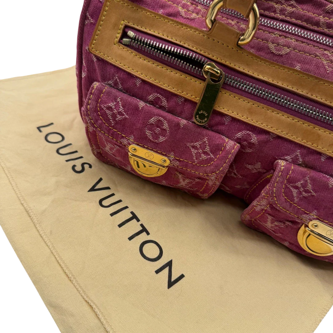 https://cdn.shopify.com/s/files/1/0564/9376/8855/files/Louis_Vuitton_Handtasche_Neo_Speedy_Denim_monogram_pink.webp?v=1781772441
