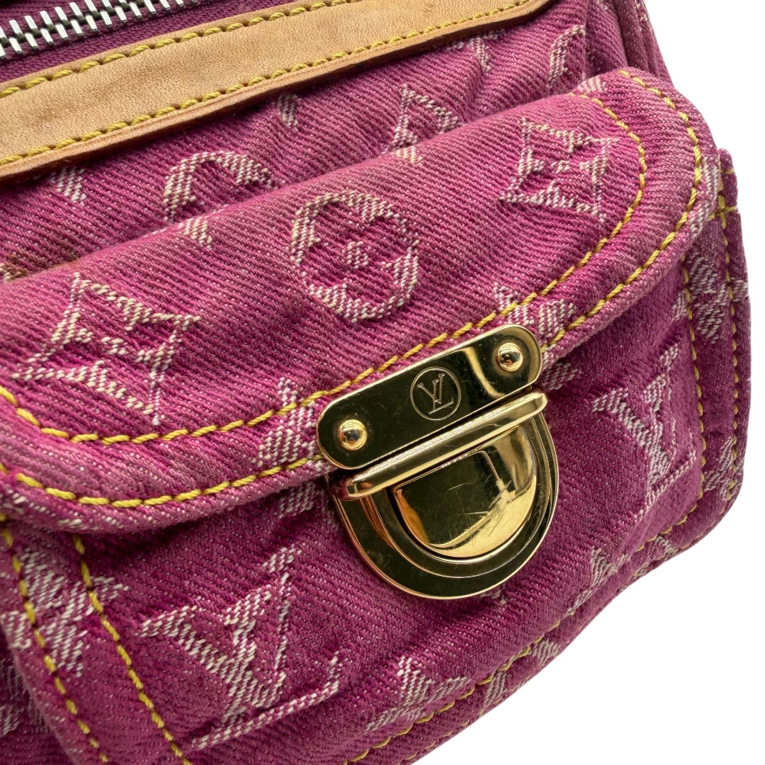 https://cdn.shopify.com/s/files/1/0564/9376/8855/files/Louis_Vuitton_Handtasche_Neo_Speedy_Denim_monogram_pink_11.webp?v=1781714458