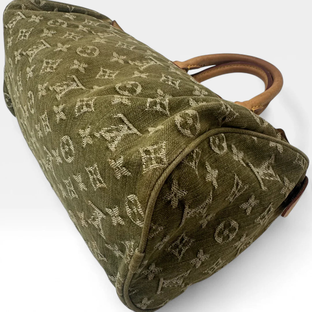 https://cdn.shopify.com/s/files/1/0564/9376/8855/files/Louis_Vuitton_Handtasche_Neo_Speedy_aus_Denimstoff_monogram_khaki_vintage_LV_handbag9915.webp?v=1761870821