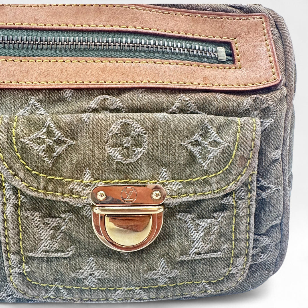https://cdn.shopify.com/s/files/1/0564/9376/8855/files/Louis_Vuitton_Handtasche_Neo_Speedy_aus_Denimstoff_monogram_khaki_vintage_LV_handbag9919.webp?v=1761870821