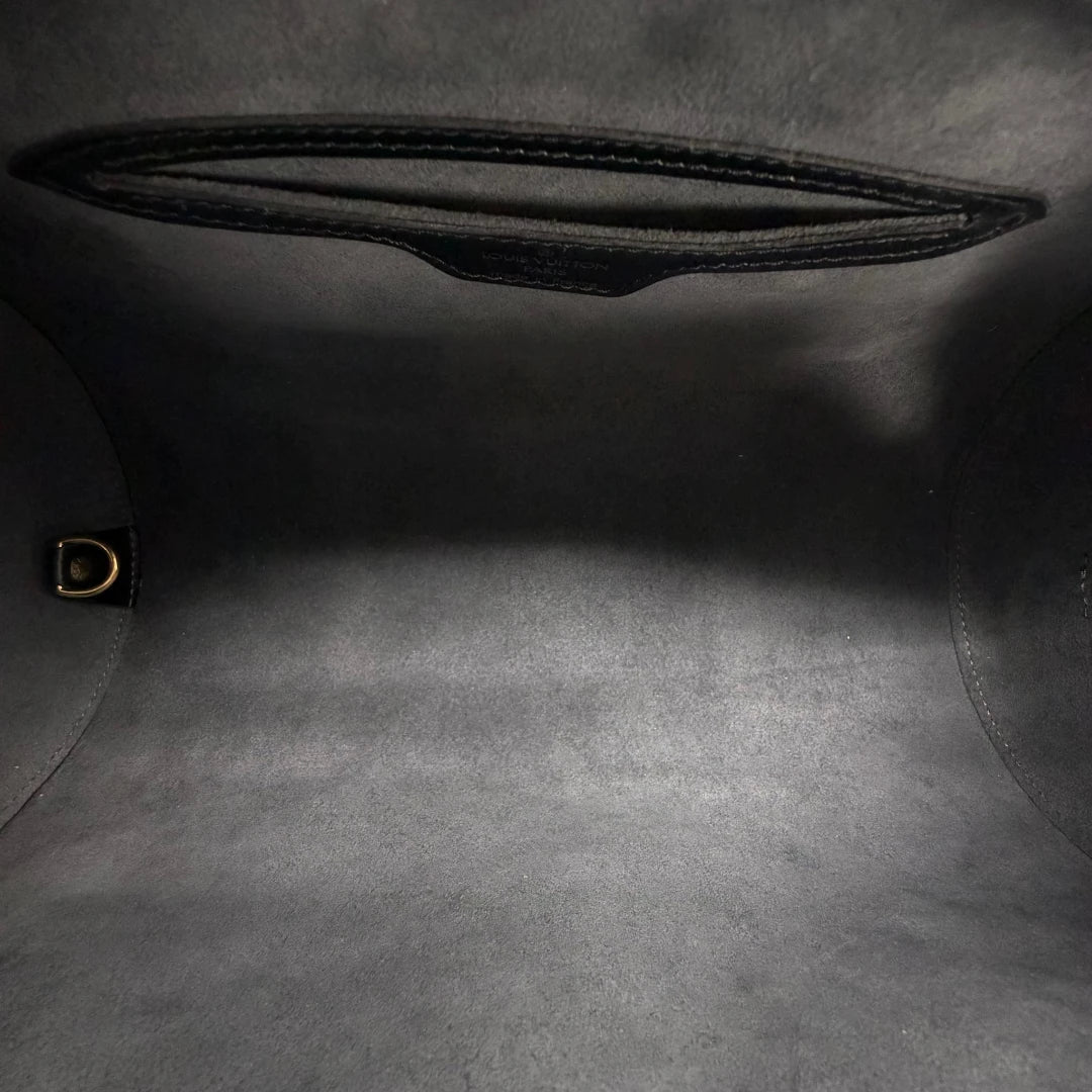 https://cdn.shopify.com/s/files/1/0564/9376/8855/files/Louis_Vuitton_Handtasche_Papillon_30_Epi_Leder_schwarz_vintage_LV6267.webp?v=1775057560
