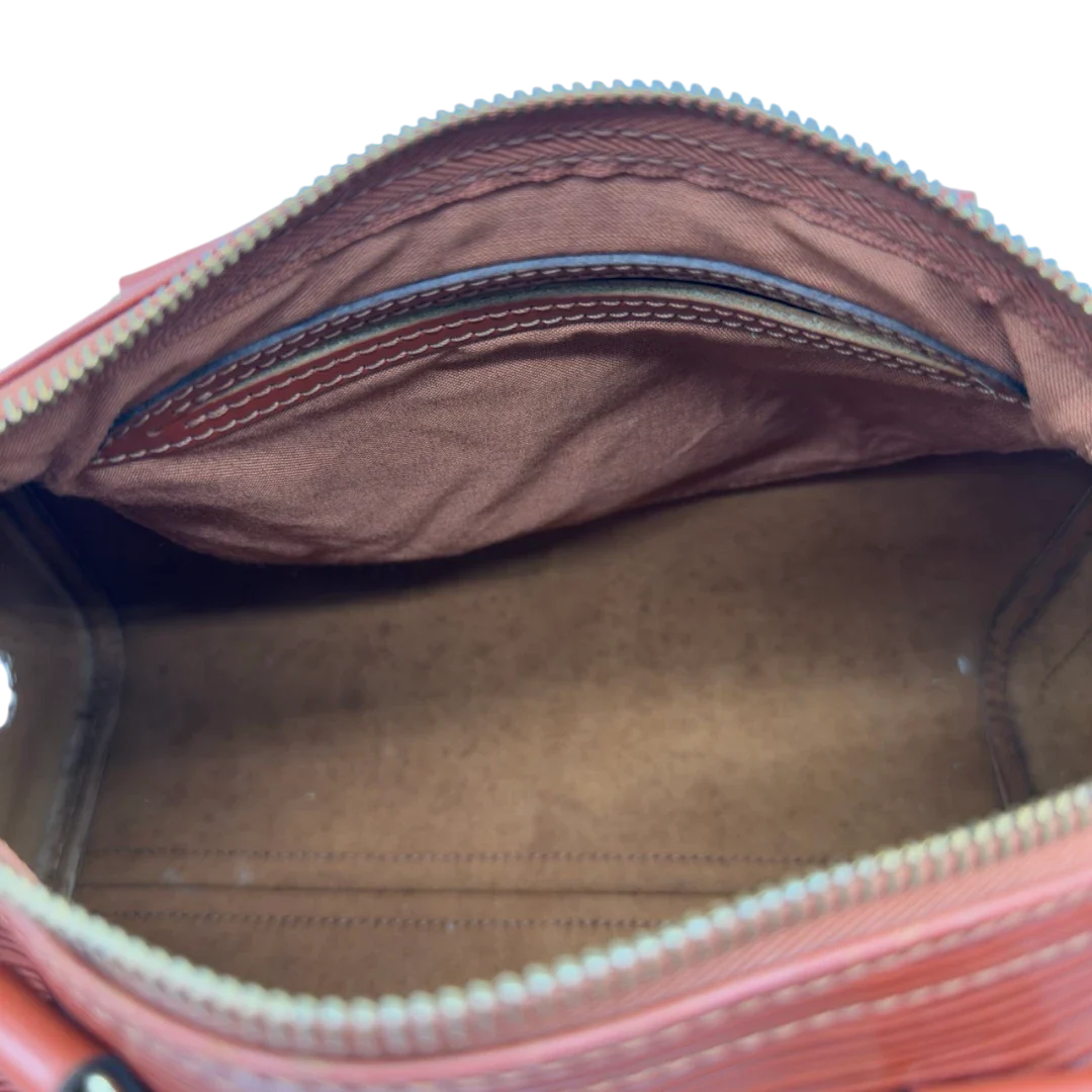 https://cdn.shopify.com/s/files/1/0564/9376/8855/files/Louis_Vuitton_Handtasche_Speedy_25_Epi_braun_19.webp?v=1784282920