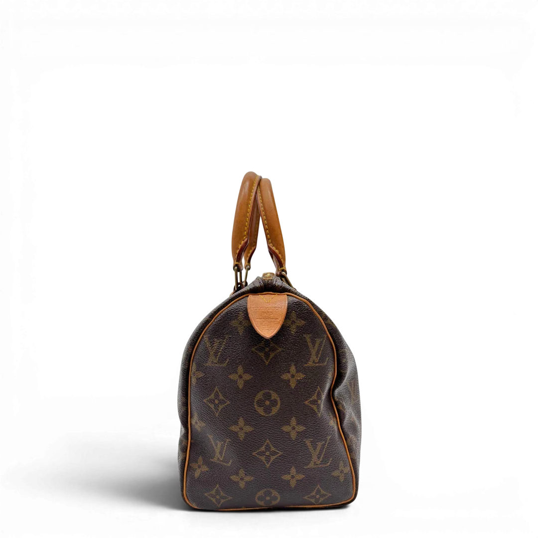 https://cdn.shopify.com/s/files/1/0564/9376/8855/files/Louis_Vuitton_Handtasche_Speedy_25_monogram_braun_2.webp?v=1784245729