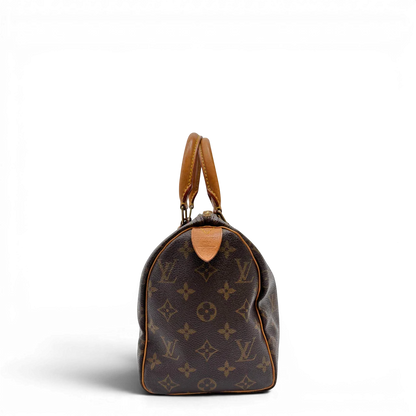 https://cdn.shopify.com/s/files/1/0564/9376/8855/files/Louis_Vuitton_Handtasche_Speedy_25_monogram_braun_2.webp?v=1784245729
