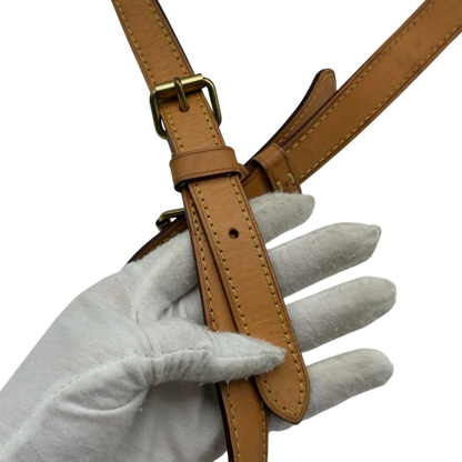 https://cdn.shopify.com/s/files/1/0564/9376/8855/files/Louis_Vuitton_Handtasche_Speedy_30_Bandouliere_Damier_Azur_weiss_16.webp?v=1784128191