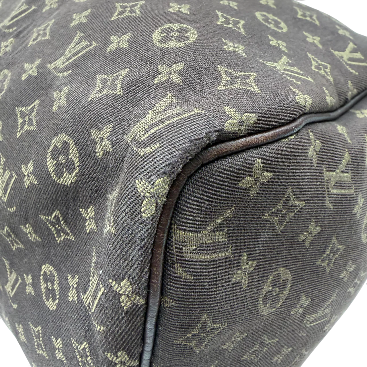 https://cdn.shopify.com/s/files/1/0564/9376/8855/files/Louis_Vuitton_Handtasche_Speedy_Mini_Lin_30_monogram_braun_vintage_LV_handbag3382.webp?v=1764858417