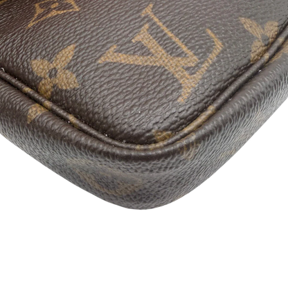 https://cdn.shopify.com/s/files/1/0564/9376/8855/files/Louis_Vuitton_Pochette_Accessoires_monogram_braun_vintage_LV8533.webp?v=1781108265