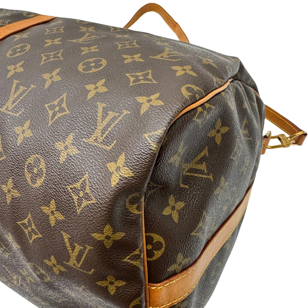 https://cdn.shopify.com/s/files/1/0564/9376/8855/files/Louis_Vuitton_Reisetasche_Keepall_55_Bandouliere_monogram_braun_7.webp?v=1783515514