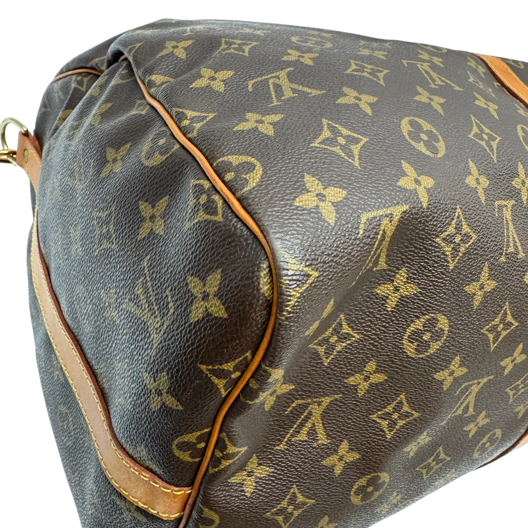 https://cdn.shopify.com/s/files/1/0564/9376/8855/files/Louis_Vuitton_Reisetasche_Keepall_55_Bandouliere_monogram_braun_8.webp?v=1783515514