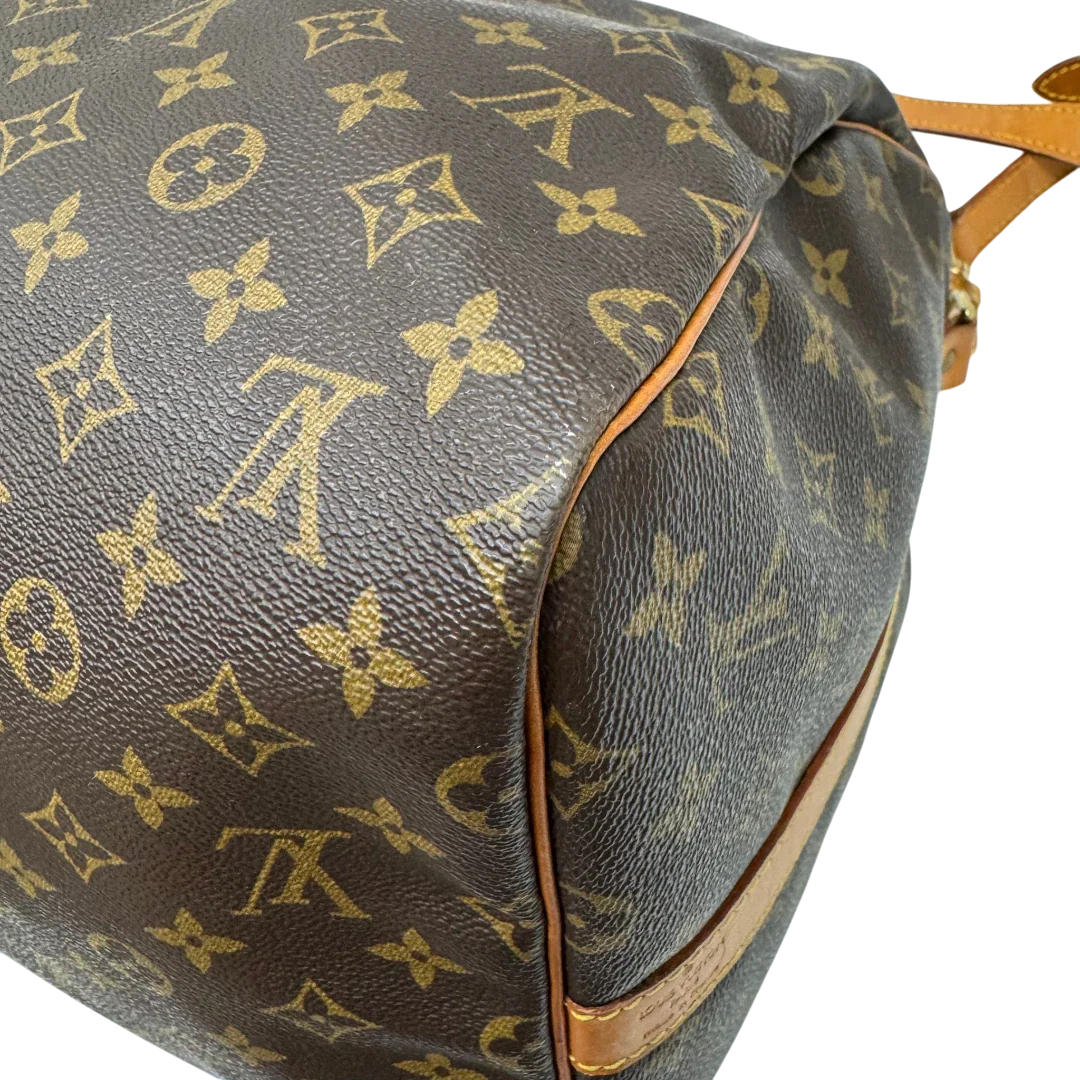 https://cdn.shopify.com/s/files/1/0564/9376/8855/files/Louis_Vuitton_Reisetasche_Keepall_55_Bandouliere_monogram_braun_9.webp?v=1783515514