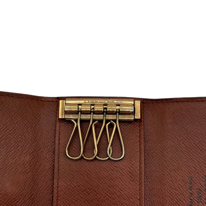 https://cdn.shopify.com/s/files/1/0564/9376/8855/files/Louis_Vuitton_Schlusseletui_Multicles_monogram_braun_12.webp?v=1784243227