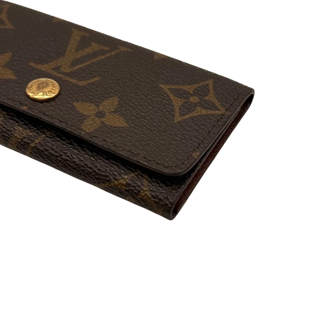 https://cdn.shopify.com/s/files/1/0564/9376/8855/files/Louis_Vuitton_Schlusseletui_Multicles_monogram_braun_5.webp?v=1784243226