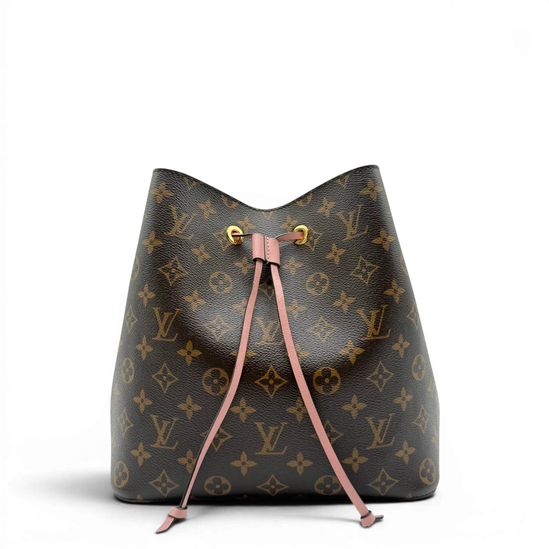 https://cdn.shopify.com/s/files/1/0564/9376/8855/files/Louis_Vuitton_Schultertasche_NeoNoe_MM_monogram_braun_1.webp?v=1781773475