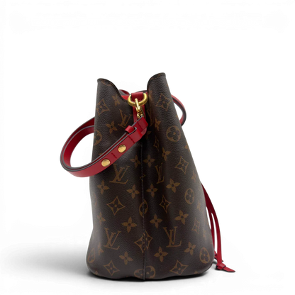 https://cdn.shopify.com/s/files/1/0564/9376/8855/files/Louis_Vuitton_Schultertasche_NeoNoe_MM_monogram_braun_vintage_LV7901.webp?v=1779965394