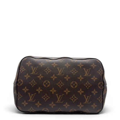 https://cdn.shopify.com/s/files/1/0564/9376/8855/files/Louis_Vuitton_Schultertasche_NeoNoe_MM_monogram_braun_vintage_LV7902.webp?v=1779965394