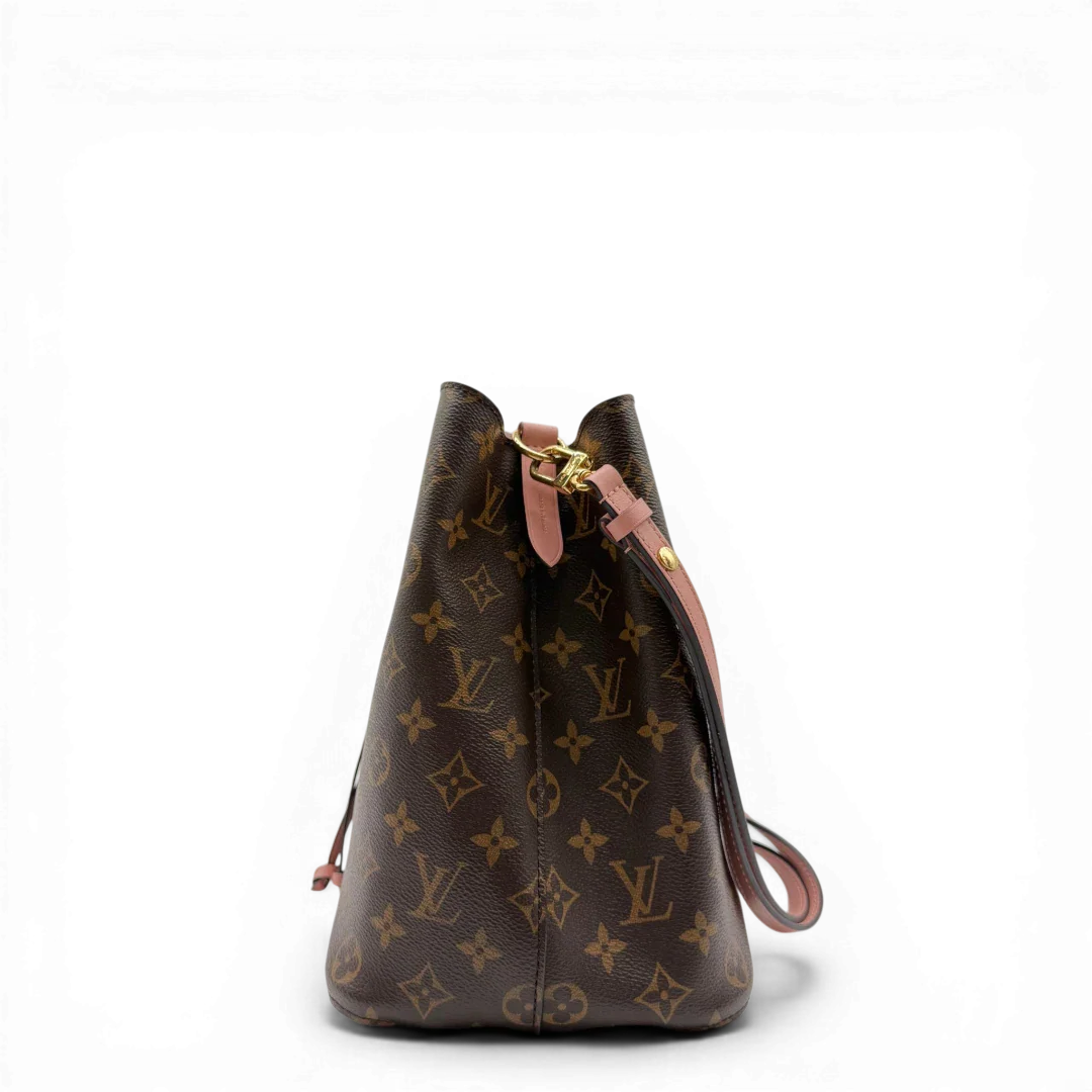 https://cdn.shopify.com/s/files/1/0564/9376/8855/files/Louis_Vuitton_Schultertasche_NeoNoe_monogram_braun_vintage_LV3585.webp?v=1774401024