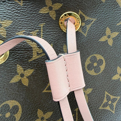 https://cdn.shopify.com/s/files/1/0564/9376/8855/files/Louis_Vuitton_Schultertasche_NeoNoe_monogram_braun_vintage_LV3593.webp?v=1774401024