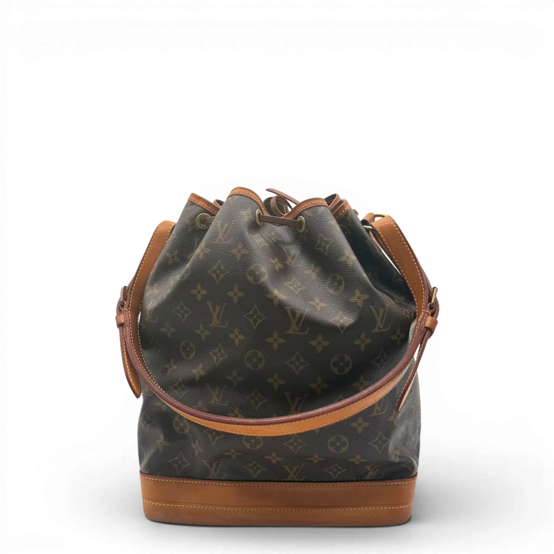 https://cdn.shopify.com/s/files/1/0564/9376/8855/files/Louis_Vuitton_Schultertasche_Sac_Noe_Grande_monogram_braun_vintage_LV6020.webp?v=1778082483