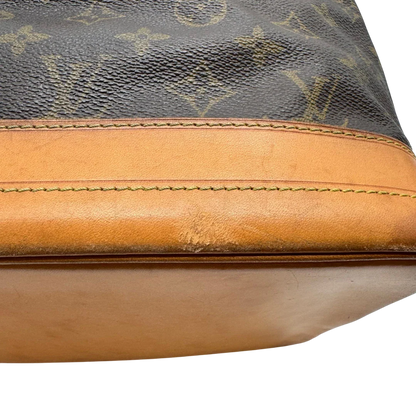 https://cdn.shopify.com/s/files/1/0564/9376/8855/files/Louis_Vuitton_Schultertasche_Sac_Noe_grande_monogram_braun_vintage_LV2202.webp?v=1779962922