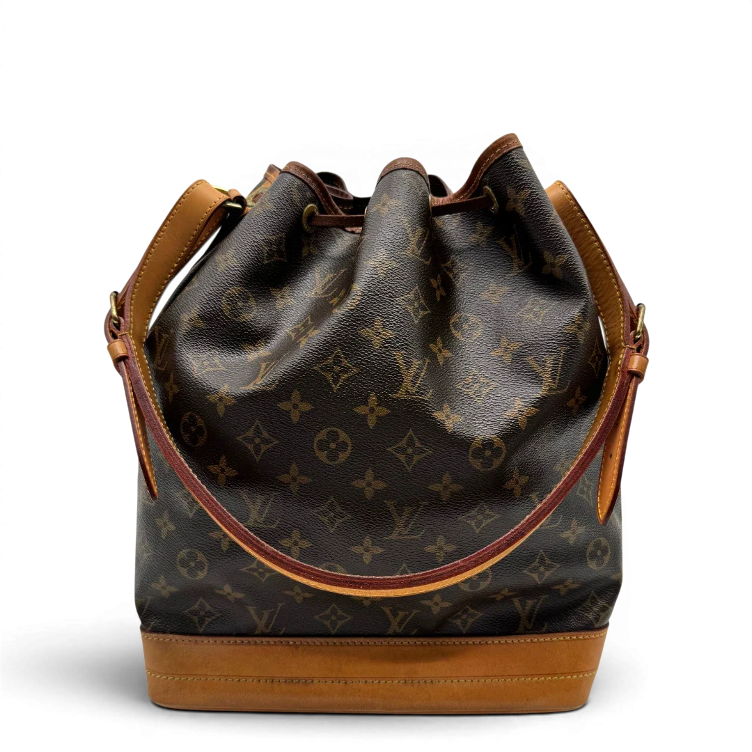 https://cdn.shopify.com/s/files/1/0564/9376/8855/files/Louis_Vuitton_Schultertasche_Sac_Noe_grande_monogram_braun_vintage_LV2219.webp?v=1779963099