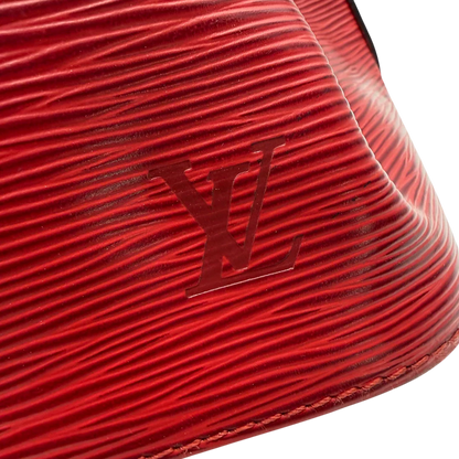 https://cdn.shopify.com/s/files/1/0564/9376/8855/files/Louis_Vuitton_Schultertasche_Sac_Noe_petit_Epi_aus_Leder_rot_vintage_LV6525.webp?v=1778681400