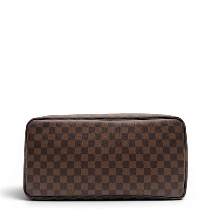 https://cdn.shopify.com/s/files/1/0564/9376/8855/files/Louis_Vuitton_Shopper_Neverfull_GM_Damier_Ebene_braun_5.webp?v=1781773037
