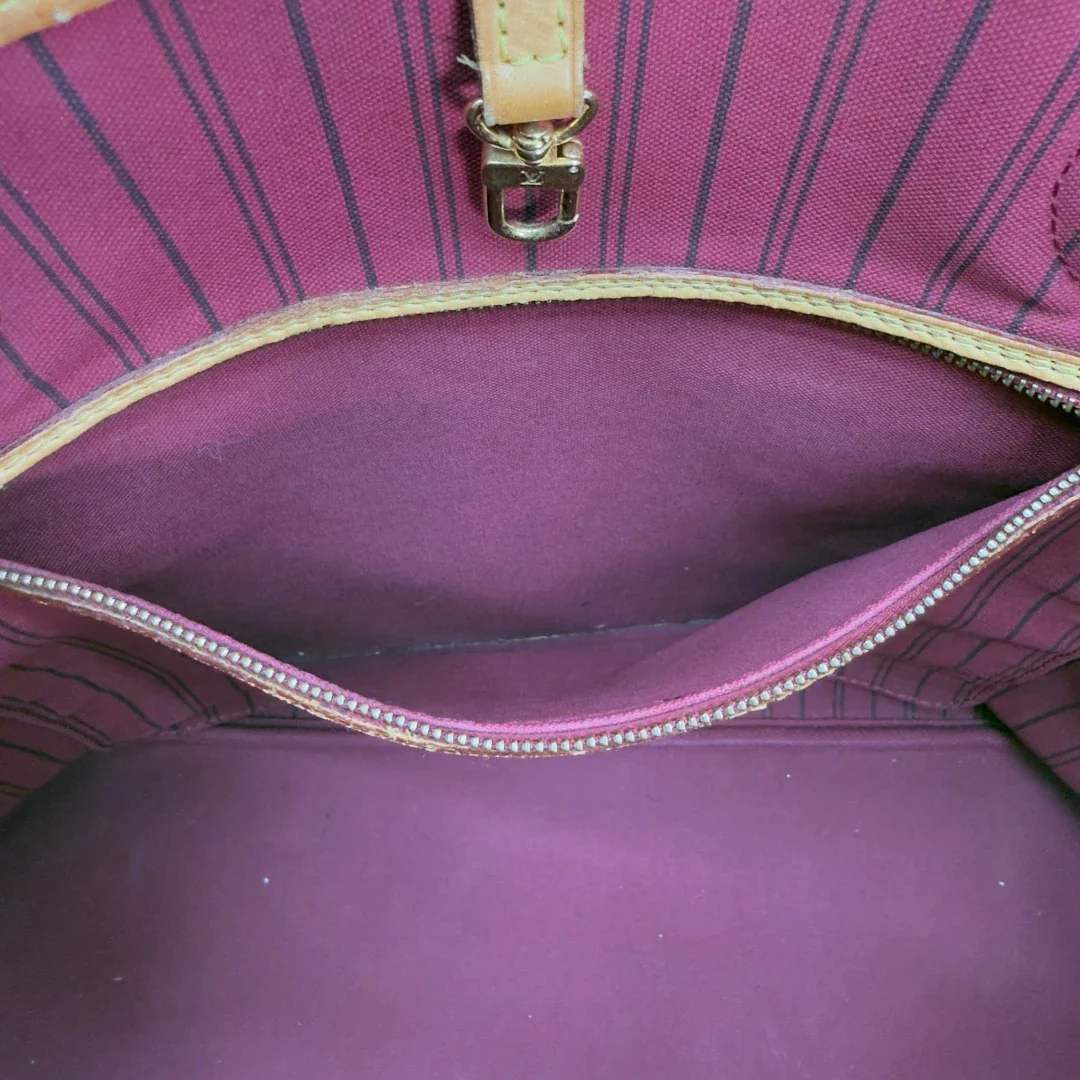 https://cdn.shopify.com/s/files/1/0564/9376/8855/files/Louis_Vuitton_Shopper_Neverfull_GM_monogram_braun_vintage_LV8798.webp?v=1781052950