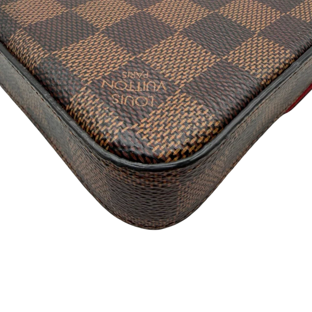 https://cdn.shopify.com/s/files/1/0564/9376/8855/files/Louis_Vuitton_Umhangetasche_Felice_Multi_Pochette_Damier_Ebene_10.webp?v=1784897569