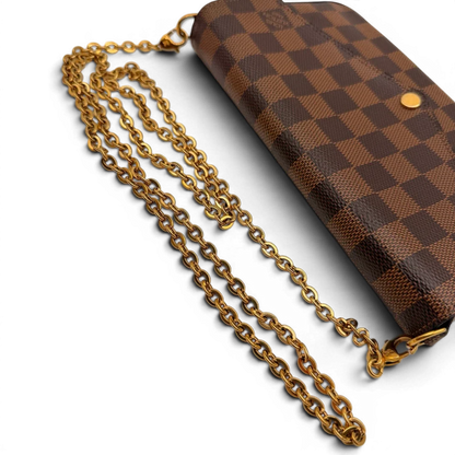 https://cdn.shopify.com/s/files/1/0564/9376/8855/files/Louis_Vuitton_Umhangetasche_Felice_Multi_Pochette_Damier_Ebene_12.webp?v=1784897570
