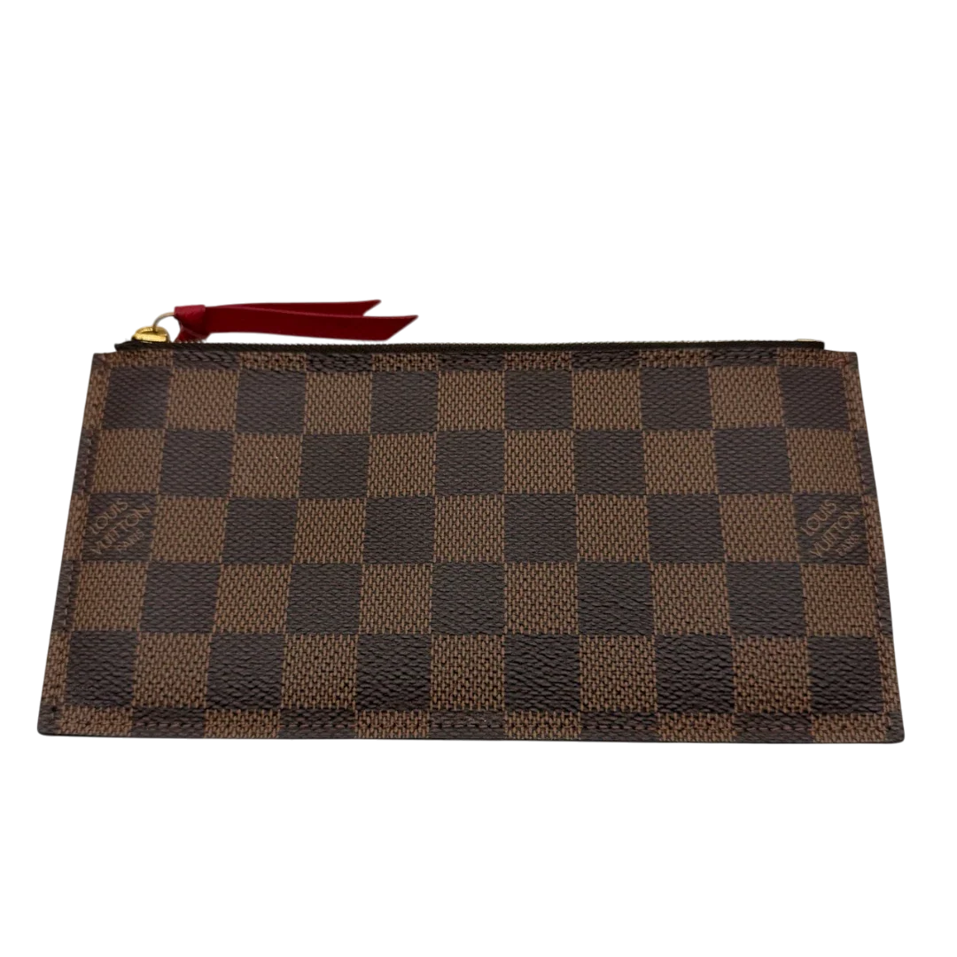 https://cdn.shopify.com/s/files/1/0564/9376/8855/files/Louis_Vuitton_Umhangetasche_Felice_Multi_Pochette_Damier_Ebene_17.webp?v=1784897569