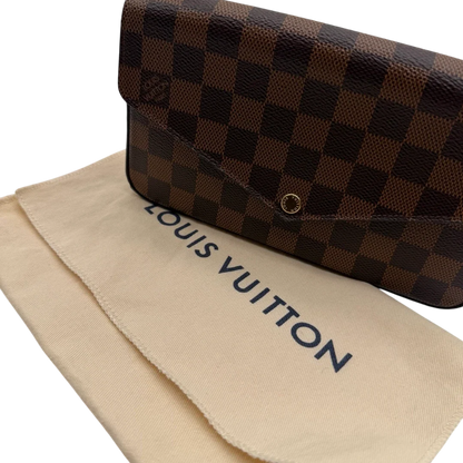 https://cdn.shopify.com/s/files/1/0564/9376/8855/files/Louis_Vuitton_Umhangetasche_Felice_Multi_Pochette_Damier_Ebene_21.webp?v=1784897569