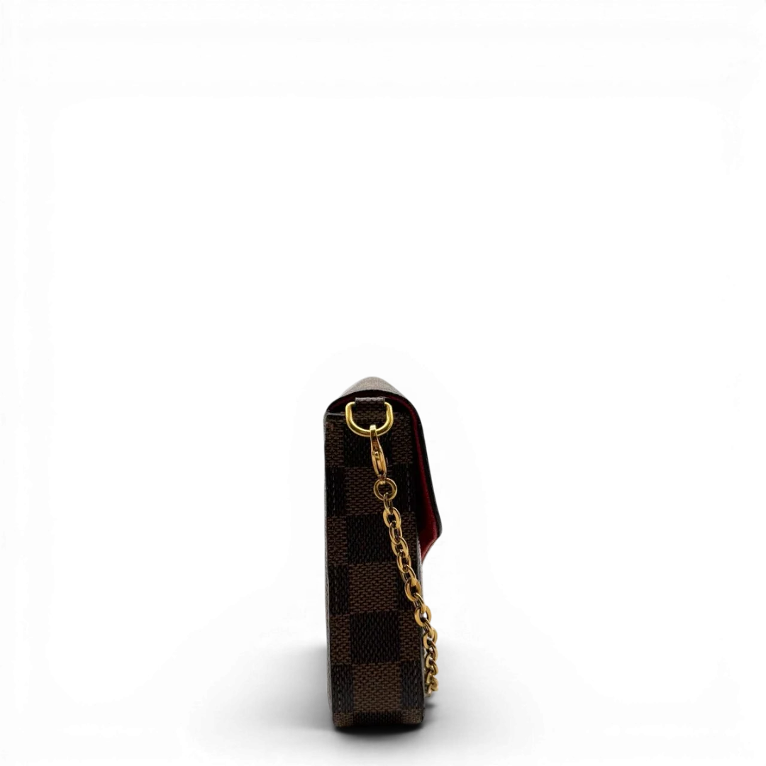 https://cdn.shopify.com/s/files/1/0564/9376/8855/files/Louis_Vuitton_Umhangetasche_Felice_Multi_Pochette_Damier_Ebene_6.webp?v=1784897568